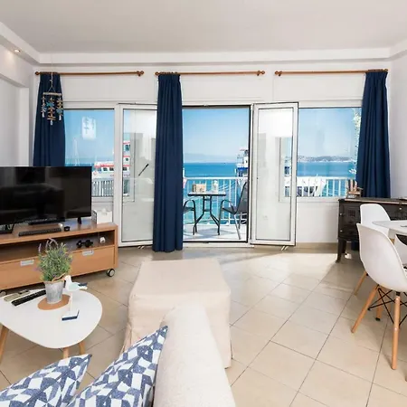 Apartament Promenade Sea View *